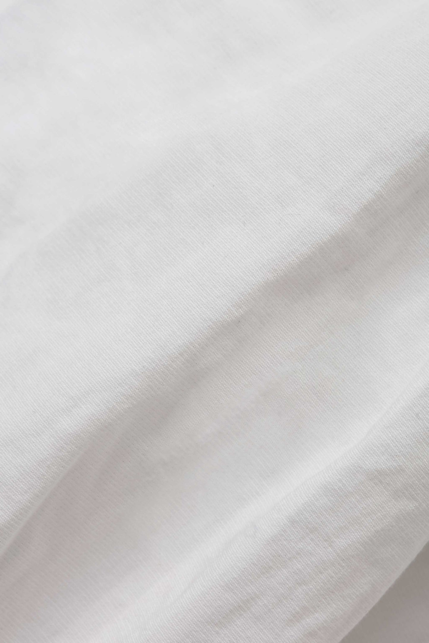 THE CAMPER SHIRT / CRUMPLED COTTON CHALK
